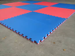 tapis avant structure gonflable